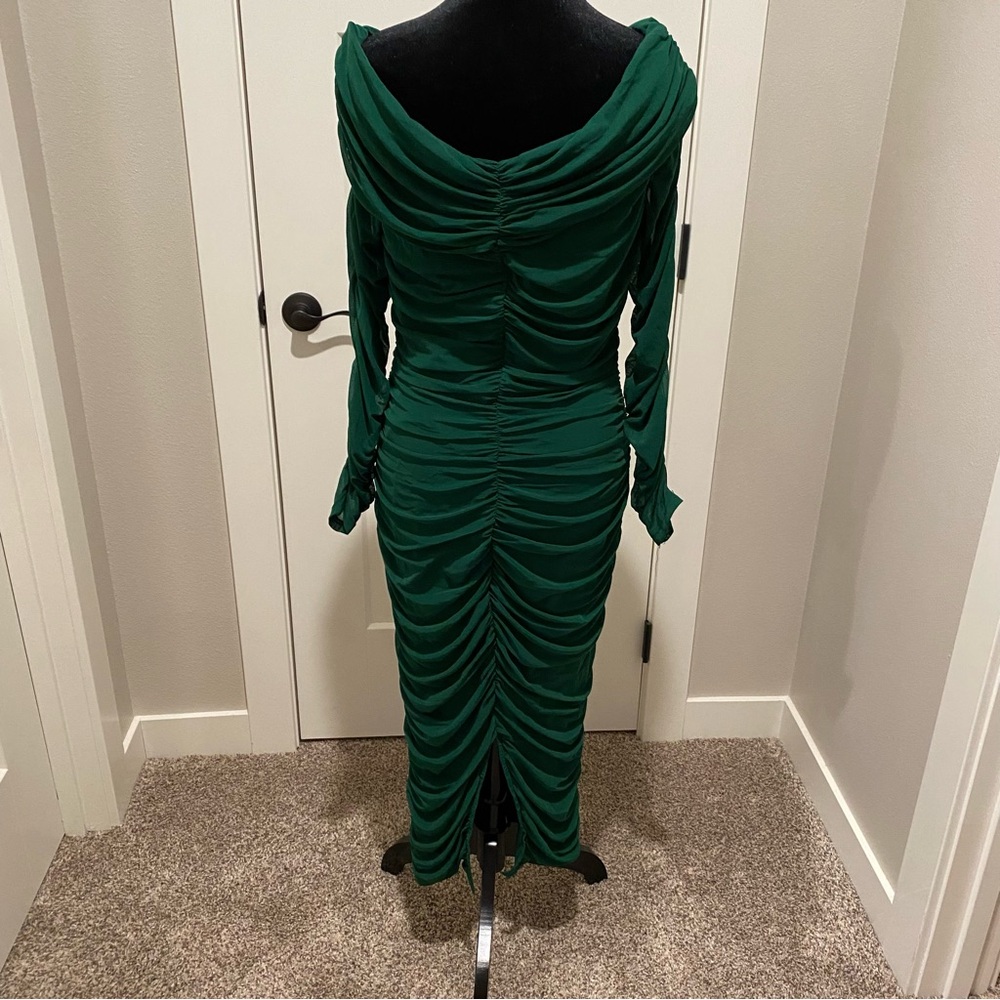 Chic Green Long Sleeve Ruched Dress